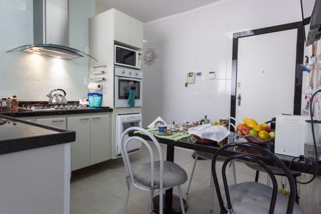 Apartamento para alugar com 170m², 3 quartos e 2 vagasCozinha