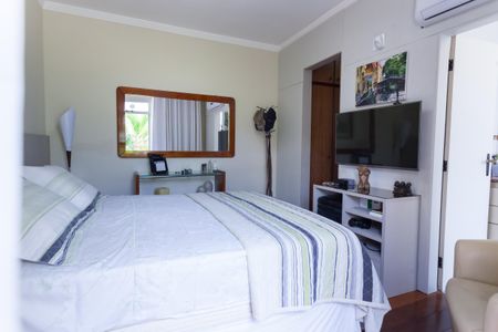 Apartamento para alugar com 170m², 3 quartos e 2 vagassuite 