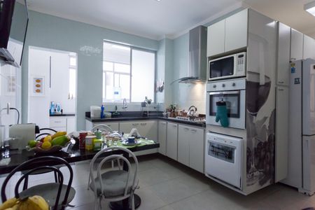 Apartamento para alugar com 170m², 3 quartos e 2 vagasCozinha