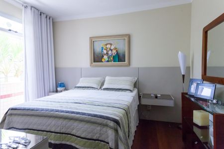 Apartamento para alugar com 170m², 3 quartos e 2 vagassuite 