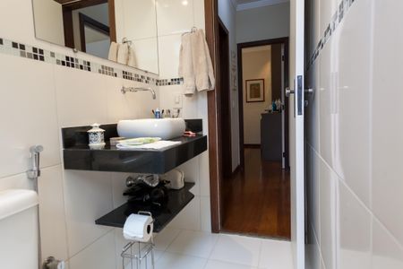 Apartamento para alugar com 170m², 3 quartos e 2 vagasBanheiro Social