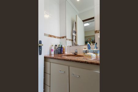 Apartamento para alugar com 170m², 3 quartos e 2 vagasBanheiro suite 