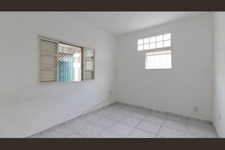 Quarto de casa para alugar com 1 quarto, 55m² em Ponte Rasa, São Paulo