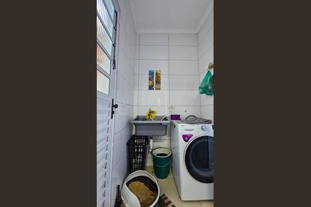 Casa à venda com 217m², 4 quartos e 5 vagasÁrea de Serviço