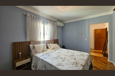 Casa à venda com 217m², 4 quartos e 5 vagasQuarto 2