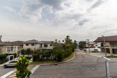 Casa de condomínio para alugar com 420m², 3 quartos e sem vaga Casa de condomínio para alugar com 420m², 3 quartos e sem vagaVista da Suíte