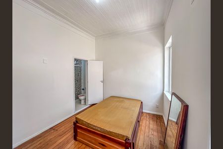 Casa para alugar com 240m², 4 quartos e sem vaga