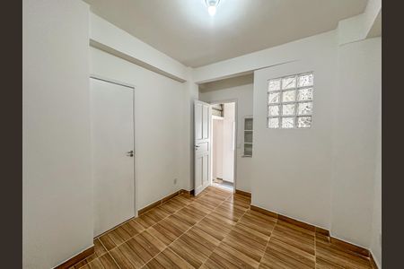 Casa para alugar com 240m², 4 quartos e sem vaga