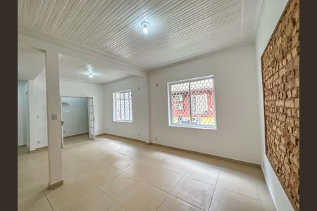 Casa para alugar com 240m², 4 quartos e sem vaga