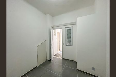Casa para alugar com 240m², 4 quartos e sem vaga