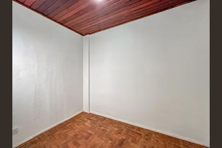 Casa para alugar com 240m², 4 quartos e sem vaga