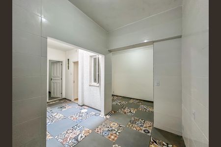 Casa para alugar com 240m², 4 quartos e sem vaga