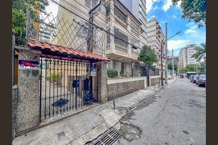 Casa para alugar com 240m², 4 quartos e sem vaga