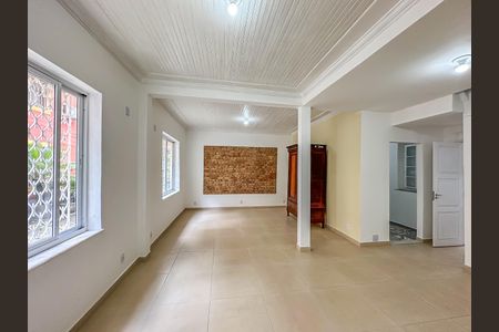 Casa para alugar com 4 quartos, 240m² em Botafogo, Rio de Janeiro