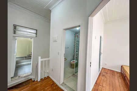 Casa para alugar com 240m², 4 quartos e sem vaga