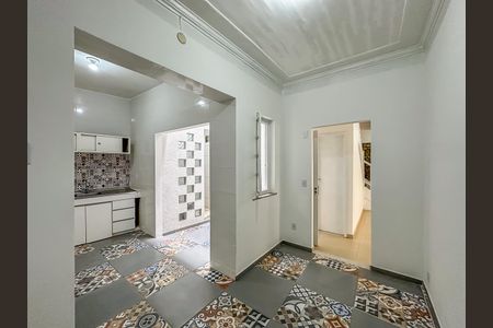 Casa para alugar com 240m², 4 quartos e sem vaga
