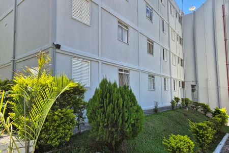 Apartamento à venda com 57m², 2 quartos e 1 vaga Apartamento à venda com 57m², 2 quartos e 1 vagaFachada do bloco