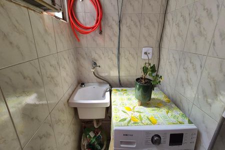 Apartamento à venda com 57m², 2 quartos e 1 vaga Apartamento à venda com 57m², 2 quartos e 1 vagaÁrea de Serviço