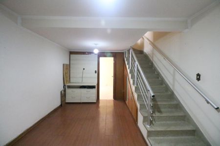 Casa à venda com 143m², 3 quartos e 2 vagas Casa à venda com 143m², 3 quartos e 2 vagasSala