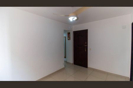Apartamento à venda com 66m², 2 quartos e 1 vaga