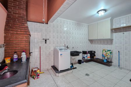 Casa à venda com 150m², 3 quartos e 2 vagasÁrea de Serviço