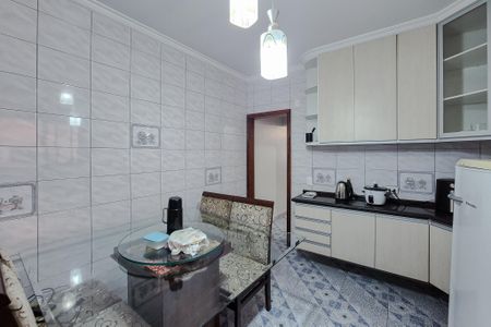 Casa à venda com 150m², 3 quartos e 2 vagasCozinha