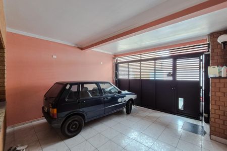 Casa à venda com 150m², 3 quartos e 2 vagasGaragem