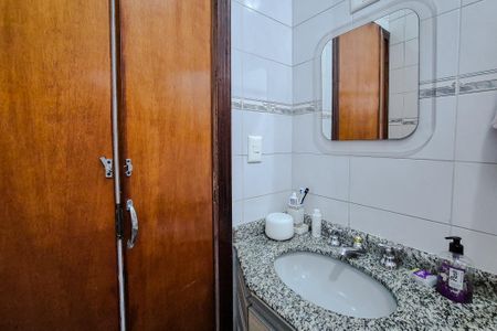 Casa à venda com 150m², 3 quartos e 2 vagasBanheiro Social