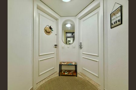 Apartamento à venda com 98m², 3 quartos e 2 vagas Apartamento à venda com 98m², 3 quartos e 2 vagasHall Social Apartamento