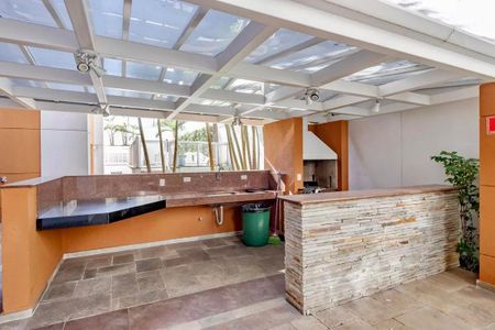 Apartamento à venda com 98m², 3 quartos e 2 vagas Apartamento à venda com 98m², 3 quartos e 2 vagasChurrasqueira