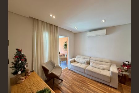 Apartamento à venda com 98m², 3 quartos e 2 vagas Apartamento à venda com 98m², 3 quartos e 2 vagasSala