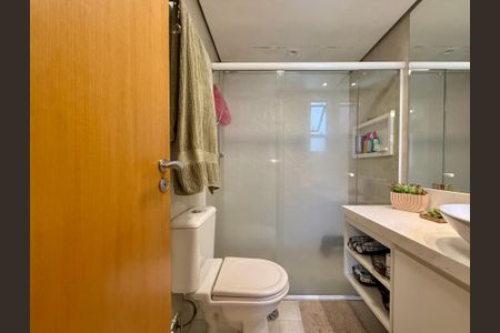 Apartamento à venda com 98m², 3 quartos e 2 vagas Apartamento à venda com 98m², 3 quartos e 2 vagasBanheiro Suíte