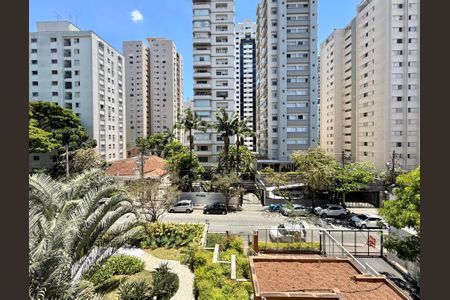 Apartamento à venda com 98m², 3 quartos e 2 vagas Apartamento à venda com 98m², 3 quartos e 2 vagasVista