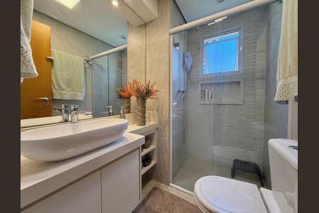 Apartamento à venda com 98m², 3 quartos e 2 vagas Apartamento à venda com 98m², 3 quartos e 2 vagasBanheiro Social