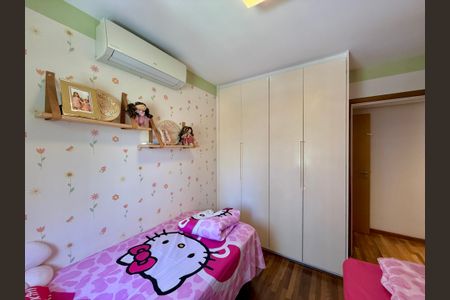 Apartamento à venda com 98m², 3 quartos e 2 vagas Apartamento à venda com 98m², 3 quartos e 2 vagasQuarto 2