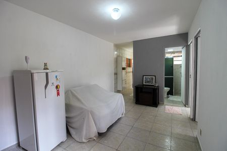 Sala de apartamento para alugar com 2 quartos, 54m² em Jardim Ivana, São Paulo