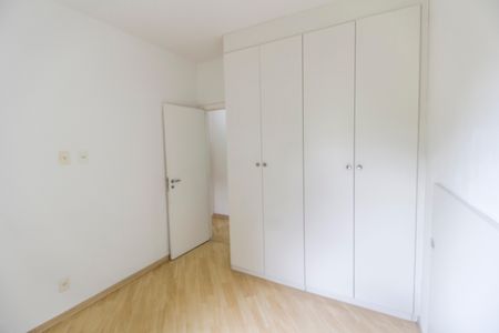 Apartamento à venda com 94m², 3 quartos e 2 vagasQuarto 2