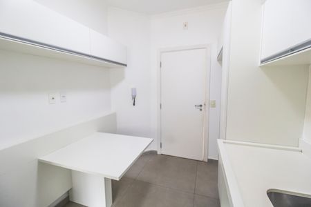 Apartamento à venda com 94m², 3 quartos e 2 vagasCozinha
