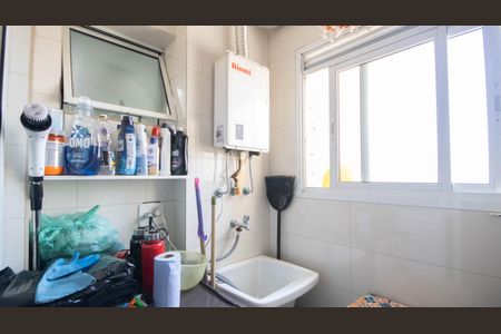 Apartamento à venda com 70m², 3 quartos e 1 vagaÁrea de Serviço