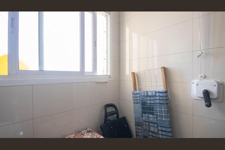Apartamento à venda com 70m², 3 quartos e 1 vagaÁrea de Serviço