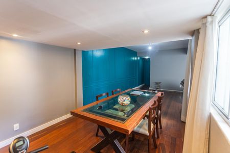 Apartamento para alugar com 120m², 3 quartos e 1 vagaSala