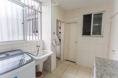 Apartamento para alugar com 120m², 3 quartos e 1 vagaÁrea de Serviço