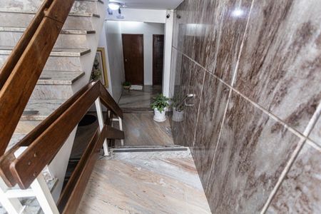 Apartamento para alugar com 120m², 3 quartos e 1 vagaHall de entrada 2