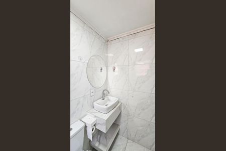 Apartamento para alugar com 74m², 3 quartos e 1 vaga Apartamento para alugar com 74m², 3 quartos e 1 vagaBanheiro da suíte