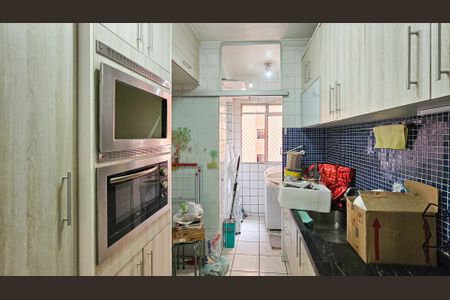 Apartamento para alugar com 74m², 3 quartos e 1 vaga Apartamento para alugar com 74m², 3 quartos e 1 vagaCozinha e área de serviço