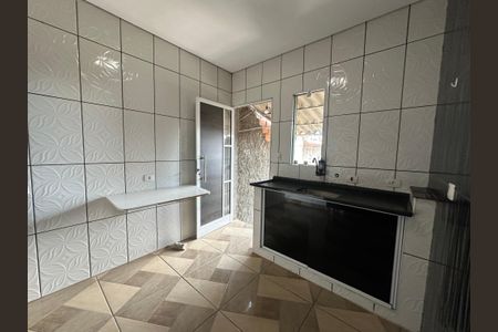 Casa para alugar com 45m², 2 quartos e sem vagaSala/Cozinha
