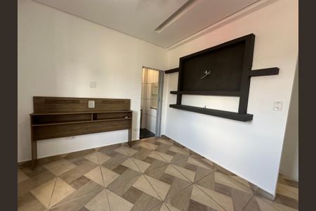 Casa para alugar com 45m², 2 quartos e sem vagaSuíte