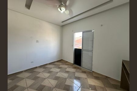 Casa para alugar com 45m², 2 quartos e sem vagaSuíte