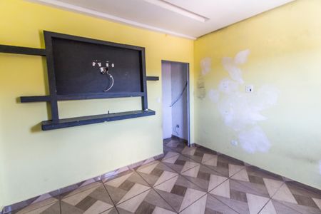 Casa para alugar com 45m², 1 quarto e sem vagaSuíte