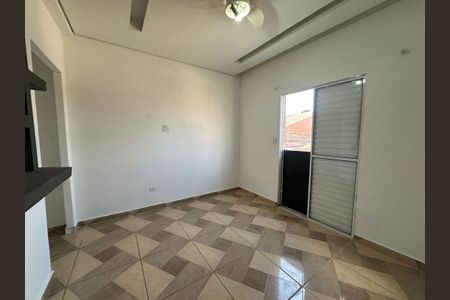 Casa para alugar com 45m², 2 quartos e sem vagaSuíte